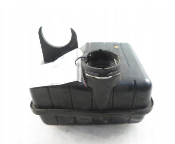 rezonátor BMW 5 Touring F11: 520 - 13718512249