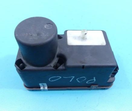 pumpa centrálneho zámku VW POLO III 6N 1H0962257F