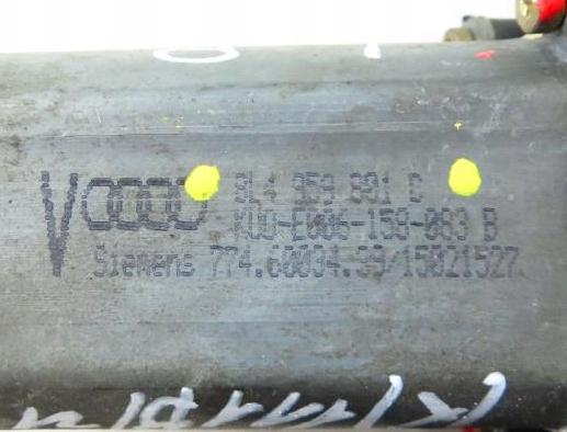 Motorček okna ľavy predný AUDI A3 8L4959801C