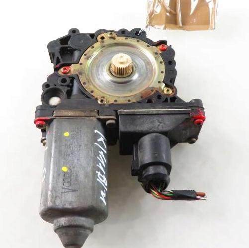 Motorček okna ľavy predný AUDI A3 8L4959801C
