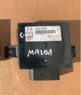 Mazda  stabilizátor napätia PE0318572