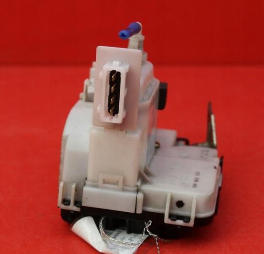 zámok dverí ľavy predný EU VW POLO III 6N