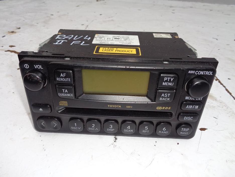 RADIO 86120-42130 TOYOTA RAV 4 II FL