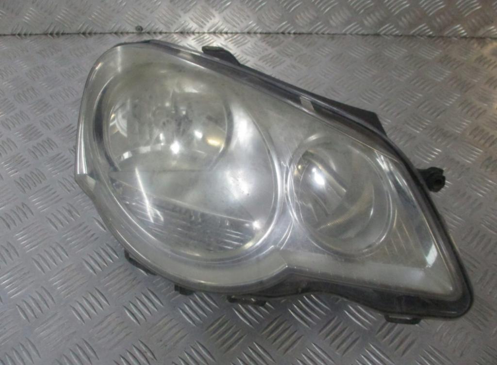 Svetlo pravá predná VW POLO IV 9N LIFT Európa