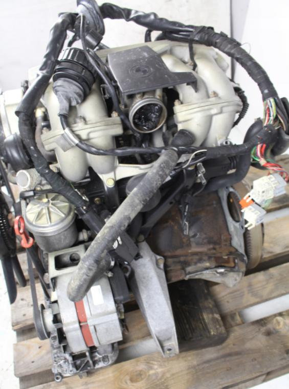 Motor KOMPLETNÍ: 1,8i M40 BMW E30 318i 1988