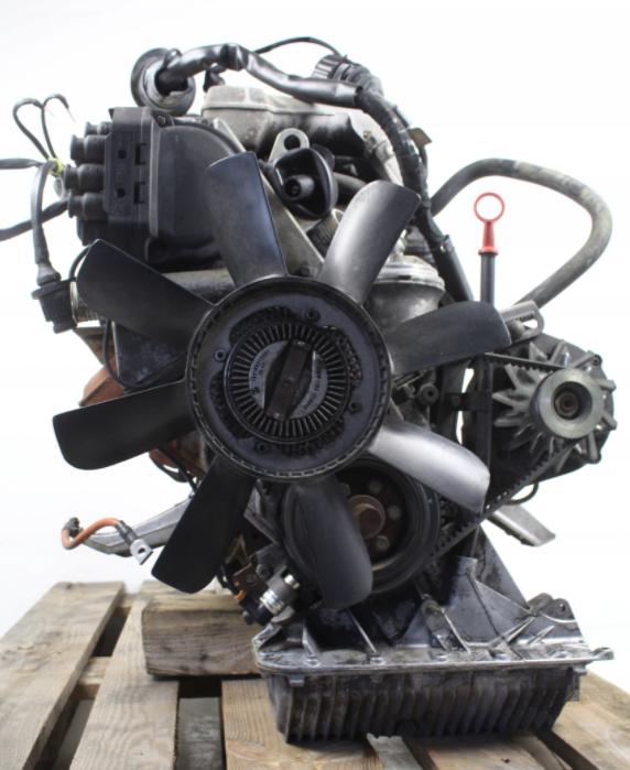 Motor KOMPLETNÍ: 1,8i M40 BMW E30 318i 1988