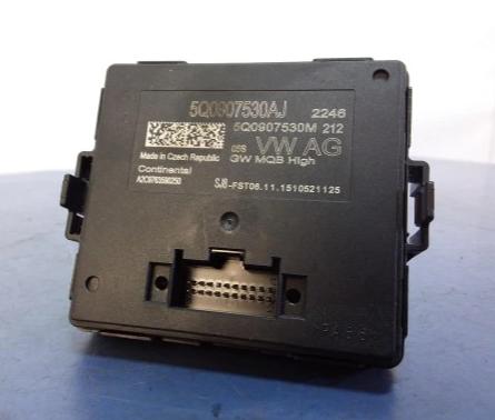 VW PASSAT B8 Riadiaca jednotka Modul GATEWAY 5Q0907530AJ