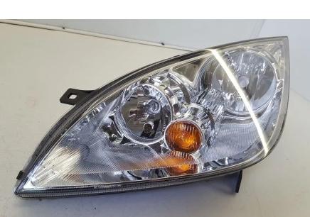 svetlo / reflektor predné  ľavé Mitsubishi Colt 0301208201 8301A283