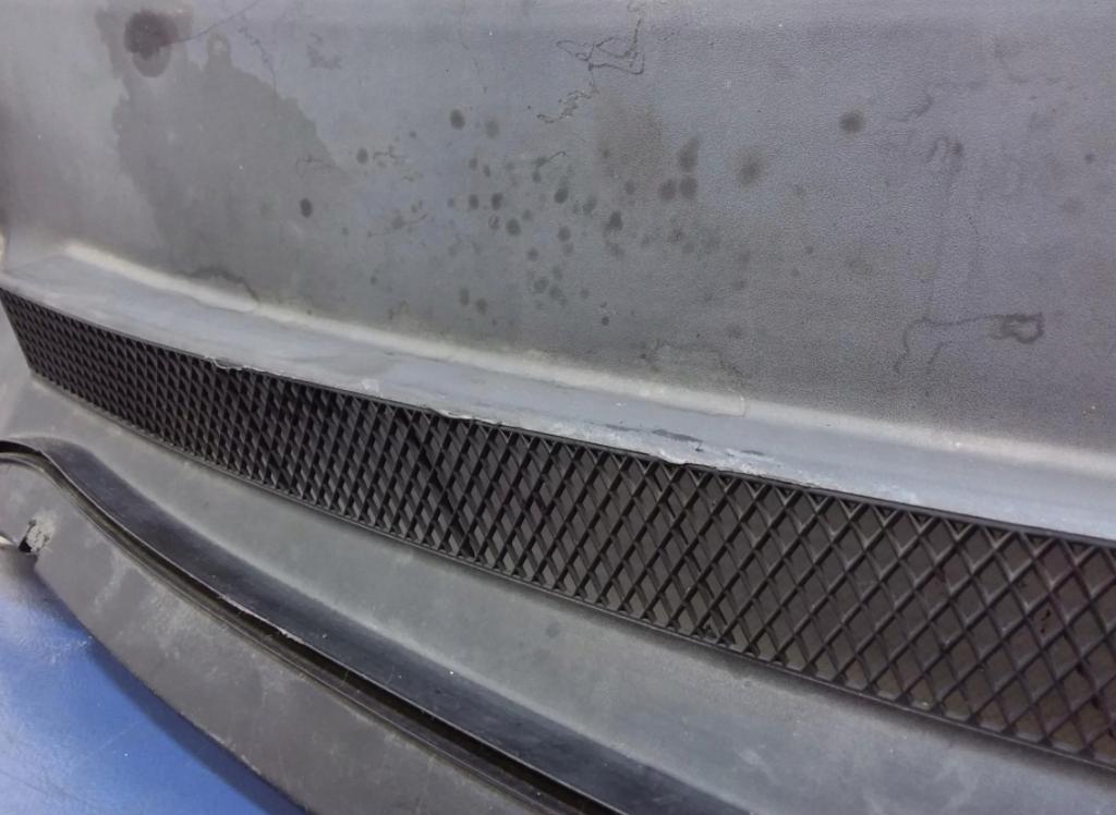 FORD FOCUS MK2 II Torpédo, plast pod čelné okno horná