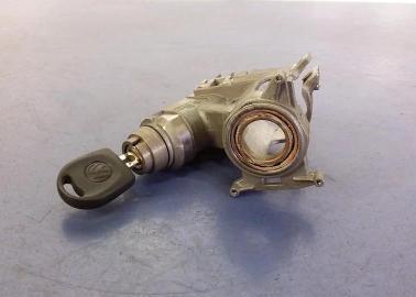 VW LUPO spinačka kľúč 357905851F