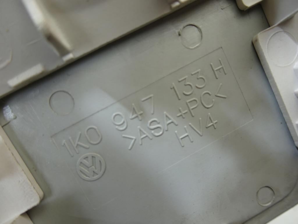 kabinové svetlo predné VW Golf V 5 Passat B6 +
