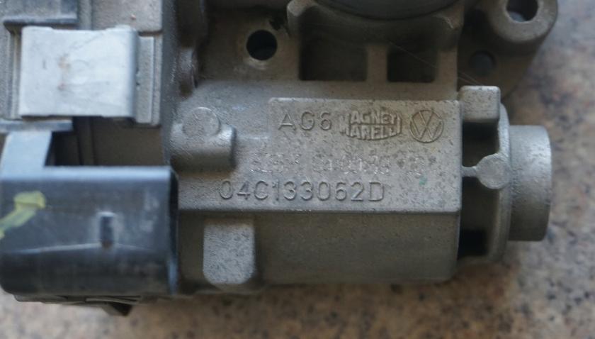 VW SEAT SKODA škrtíci klapka 04C133062D