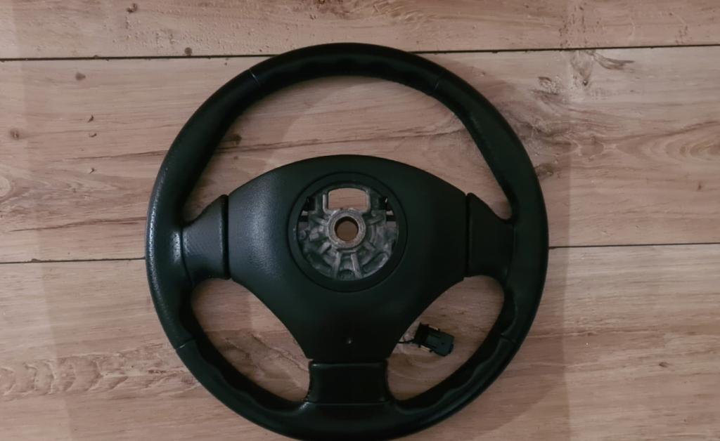 PEUGEOT 206 volant kůže -