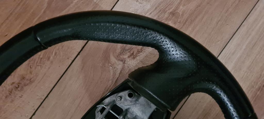 PEUGEOT 206 volant kůže -