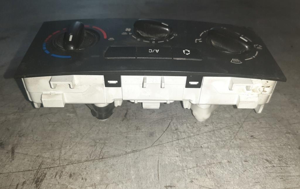 Panel riadenia klimatizácie Citroen OE 9676532480