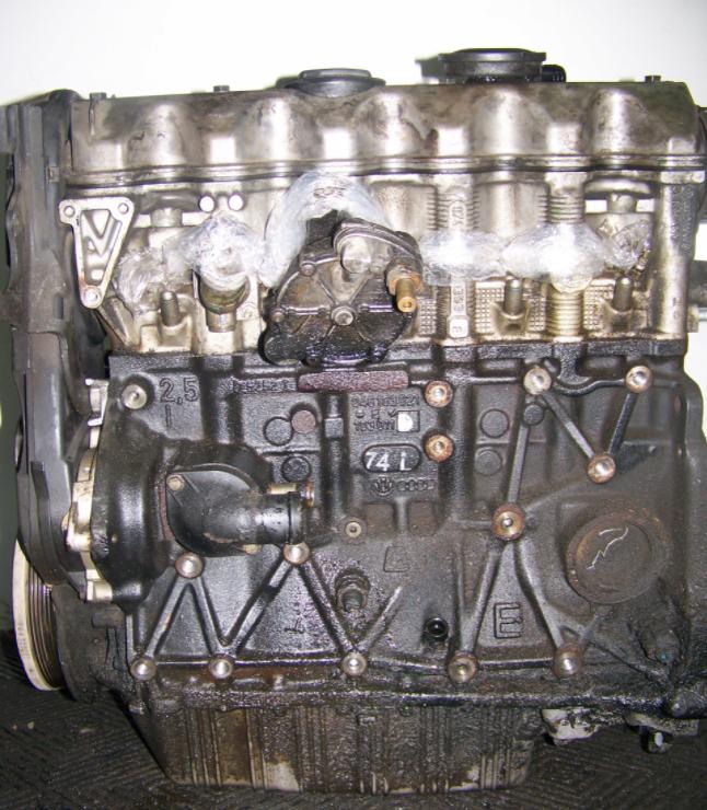TRANSPORTER T4 LT 2.5 TDI Motor VOLVO D5252T