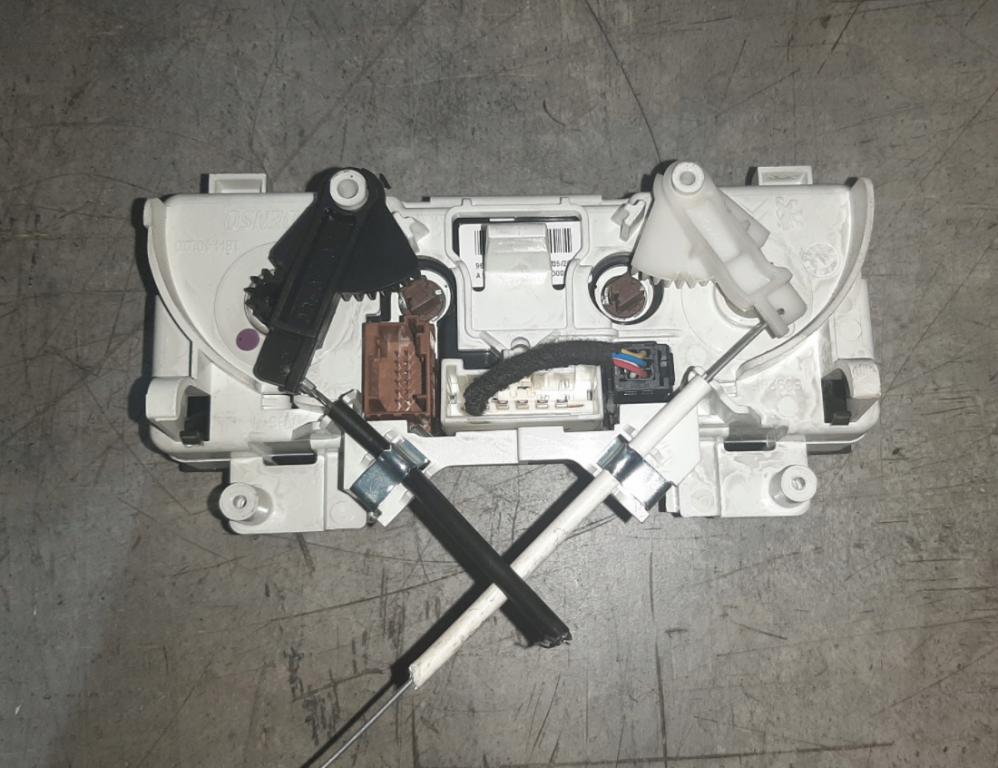 Panel riadenia klimatizácie Citroen OE 9676532480