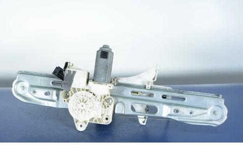 VECTRA C sedan Mechanizmus zadný ľavy 24414776
