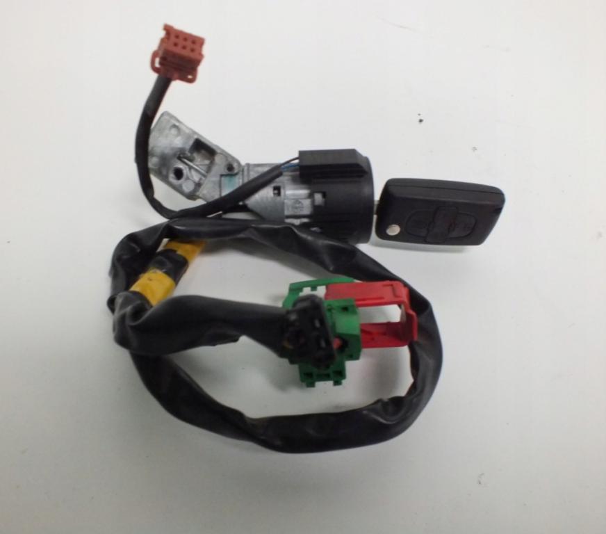 Peugeot 1007 spinačka  N0502455 4162FS 4162EA