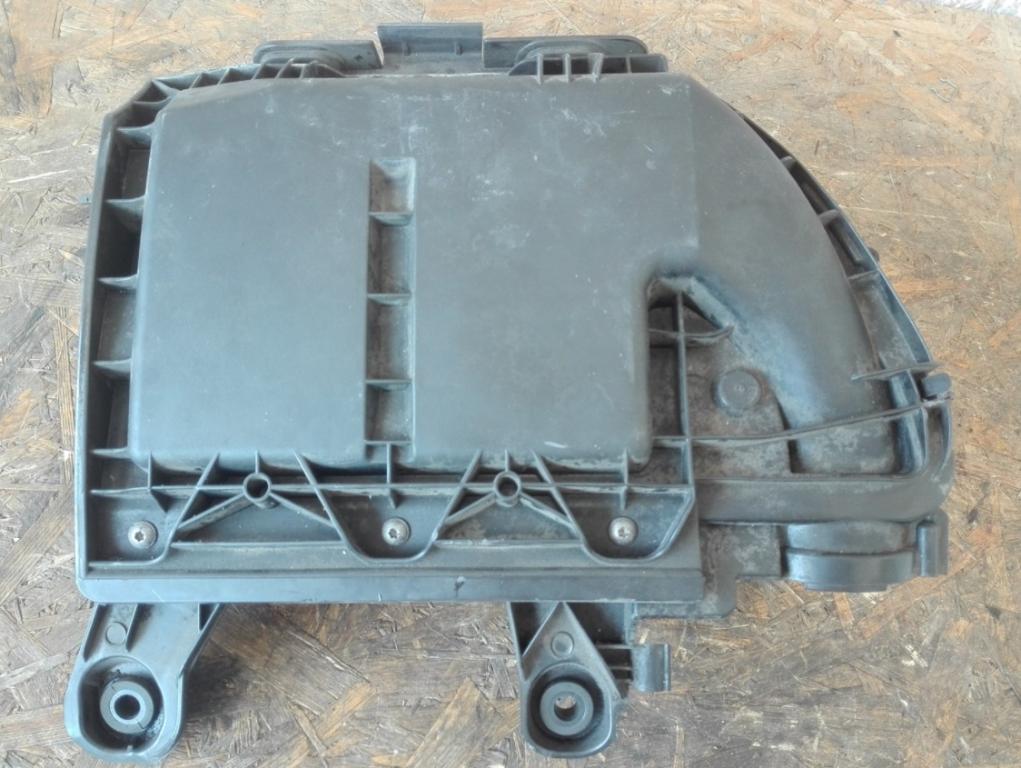 Obal filtra vzduchu PEUGEOT 308 II T9 1.6 HDI 9673061080
