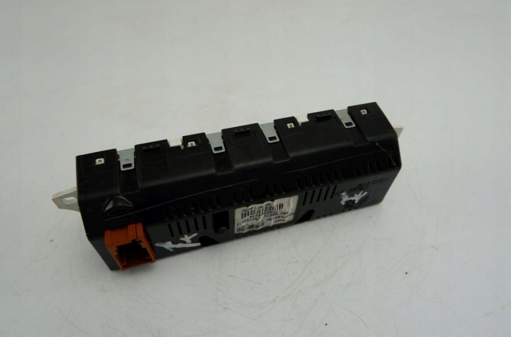 Dislpej EKRAN CITROEN C5 III X7 9676655680-01