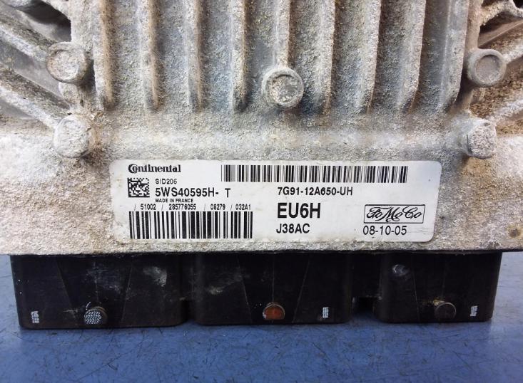 FORD MONDEO MK4 2.0 TDCI Riadiaca jednotka Motor