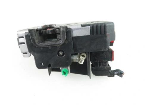 zámok ľavy predný OPEL VECTRA B 24414110DA