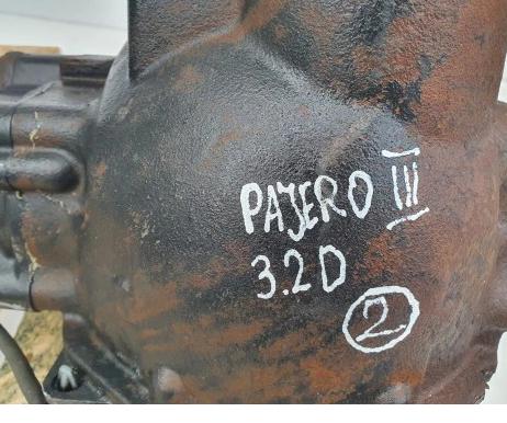 Mitsubishi Pajero III 3.2 DID predný Most predný    - stupeň,rýchlosť  automatická