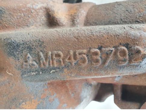 Mitsubishi Pajero III 3.2 DID predný Most predný    - stupeň,rýchlosť  automatická