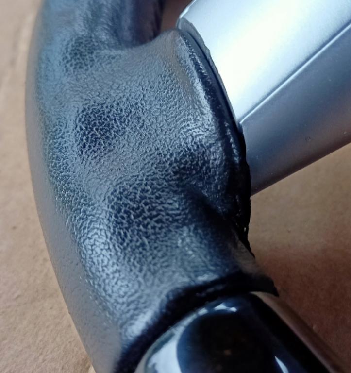 volant  Mondeo mk3: koža: drevo: