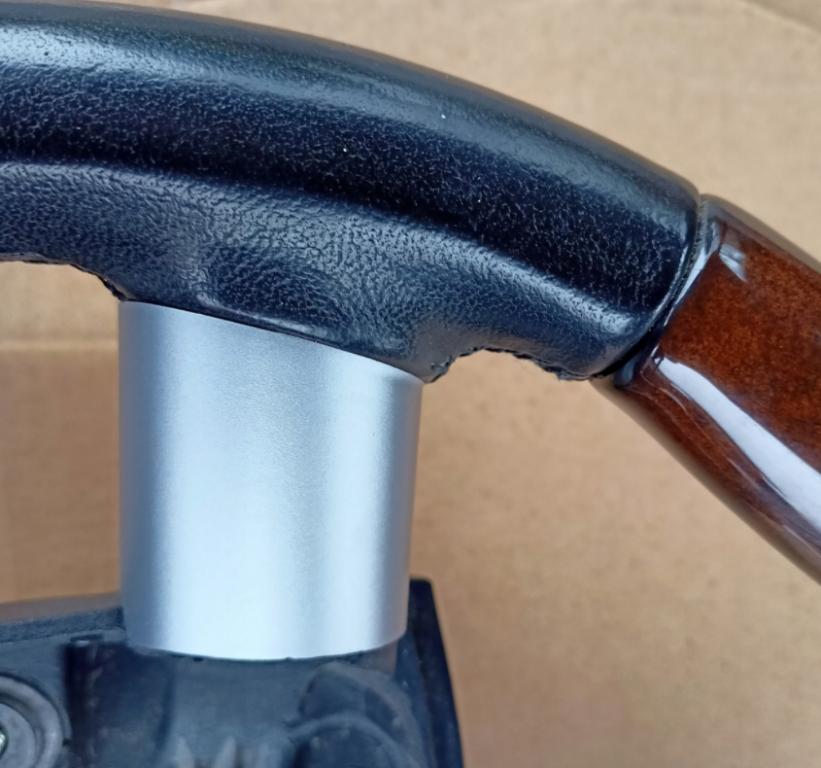 volant  Mondeo mk3: koža: drevo: