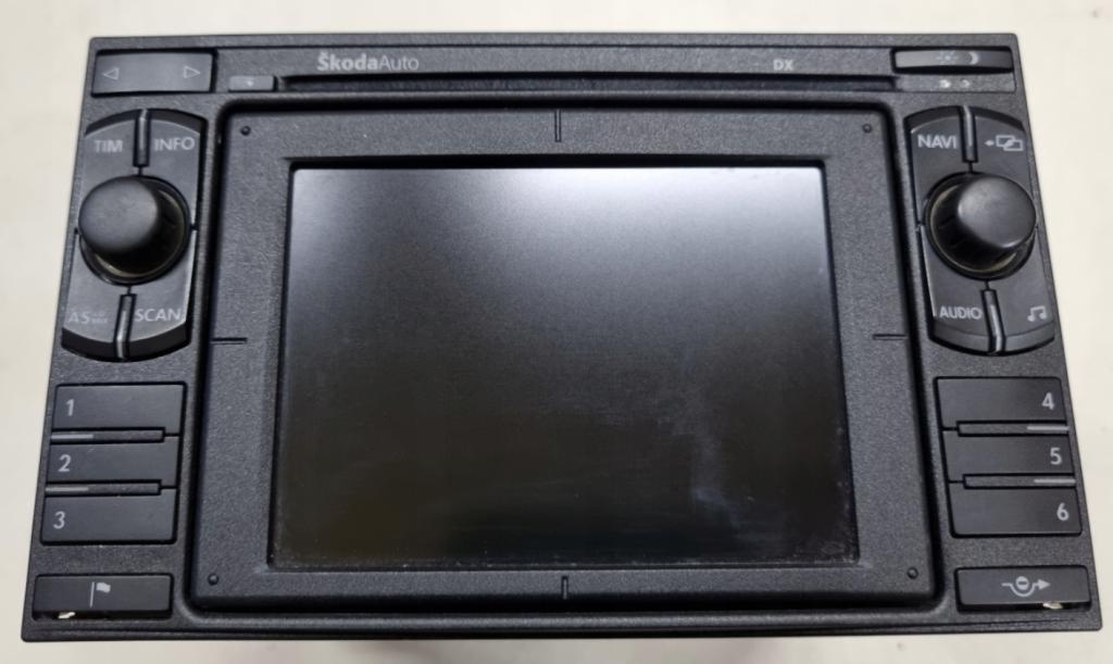 SKODA SUPERB I Navigace - RADIO 1U0035191B MFD 2DIN KOD