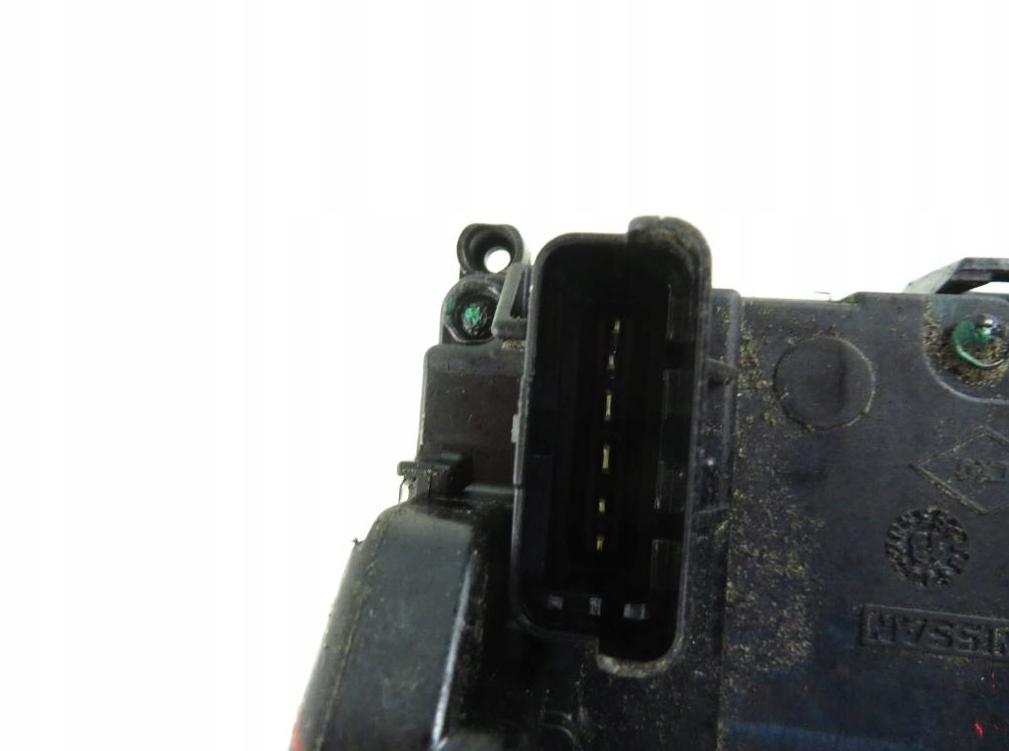 zámok pravy predný RENAULT KANGOO II (6 pin) 8200497604D