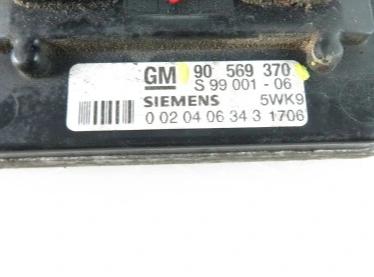 Riadiaca jednotka OPEL VECTRA B sedan 1.8 - 16V 90569370