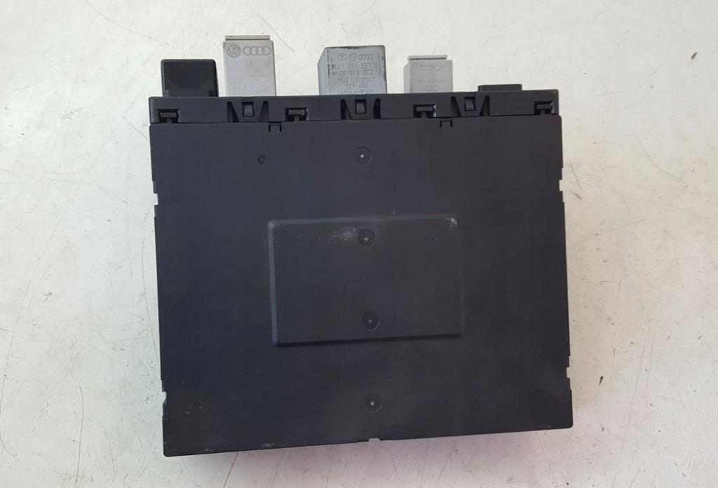 modul komfortu Audi A3 8P 8P0907279A