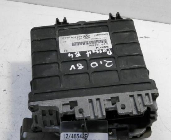 PASSAT B4 riadiaca jednotka Motor 2,0 115 HP