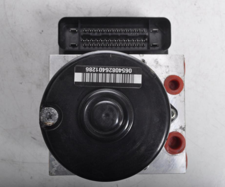 BMW 1 E88 Pumpa ABS 6784763
