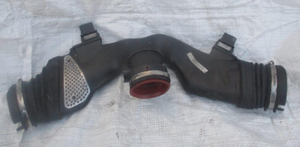 Rúra vzduchu MERCEDES SPRINTER VITO ML 3.0 CDI A6420943497: