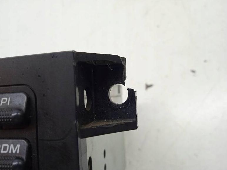 RADIO Chrysler Grand Voyager III P04704345G