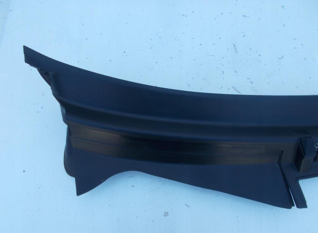 torpédo-plast pod čelní okno Audi A3 8L 96-99r 8L1819415B