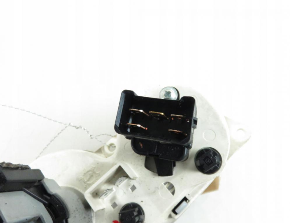 Panel kúrenia FORD FOCUS MK1 1S4H18C419BA