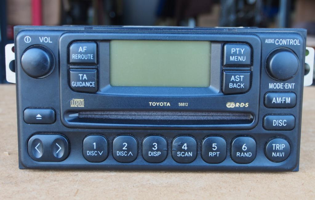 Toyota Rav4 II Radio Originál 86120-42130