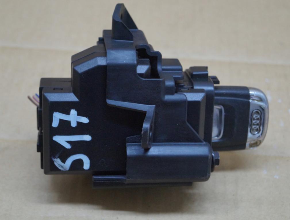 Spínačka - klíč Audi A4 B8 A5 8K0909131C