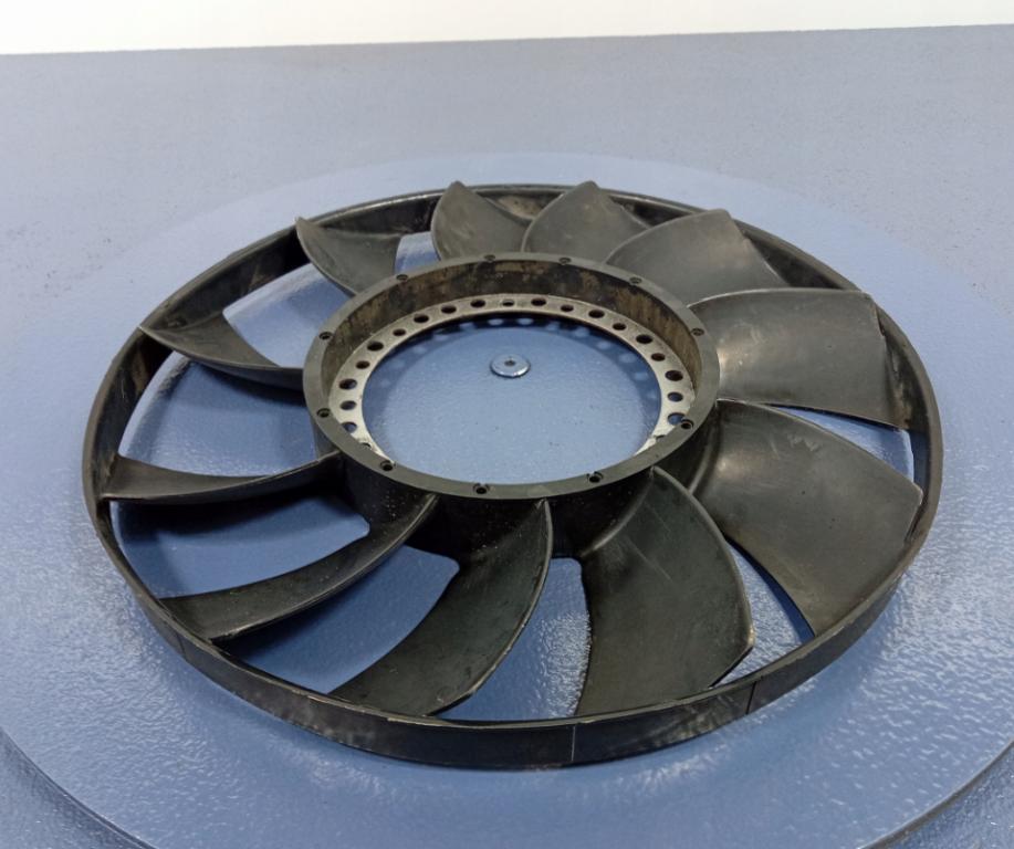 Ventilátor chladiča: SUPERB I 2.5 TDI 059121301A