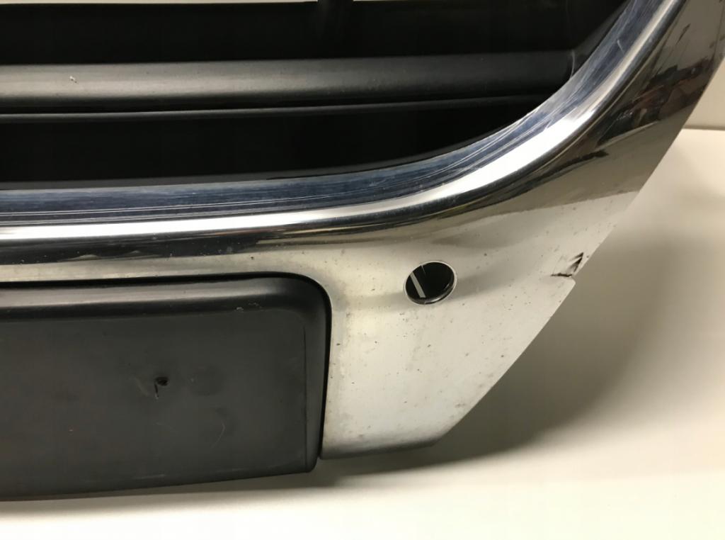 Originálna mriežka VW PASSAT B6 3C0853651AF