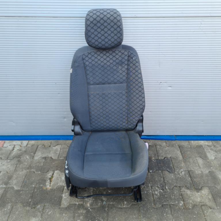 RENAULT SCENIC III Sedadlo pravé predné 7701060686
