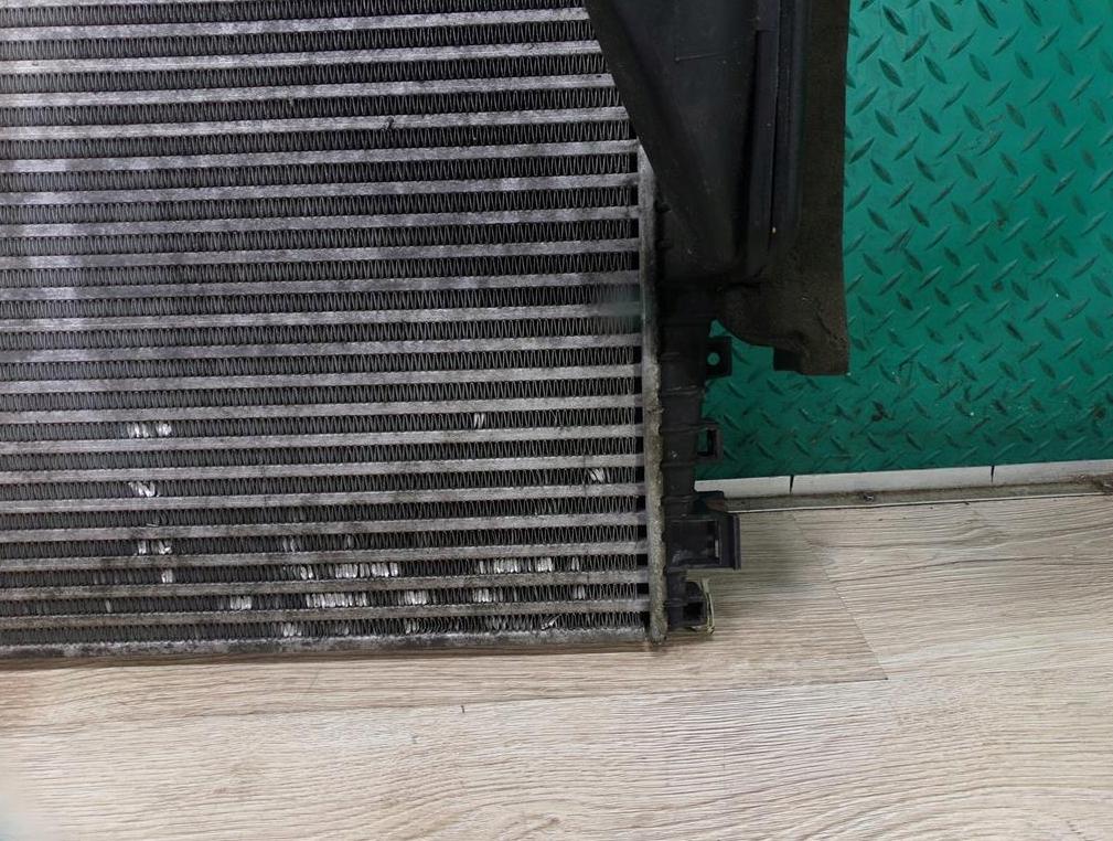 JAGUAR XF 3.0D Intercooler EkoDiely.sk