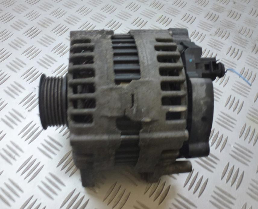 Alternátor AUDI A6 C6 3.0