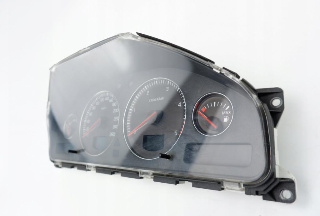 prístrojovka, dislpej VOLVO XC70 S60 V70 30682277 EU