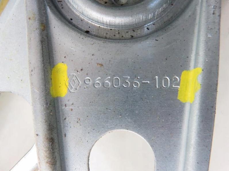 Mechanizmus okna-pravý predný MEGANE III 966036102 807300004R